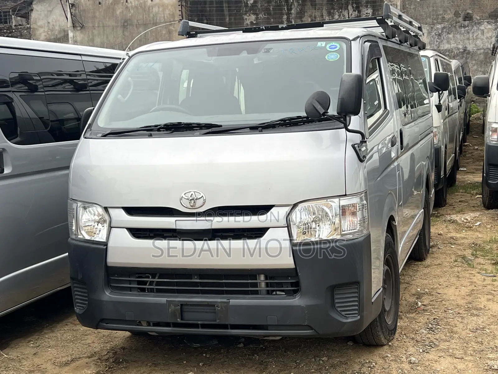 Toyota HiAce 2019 Silver