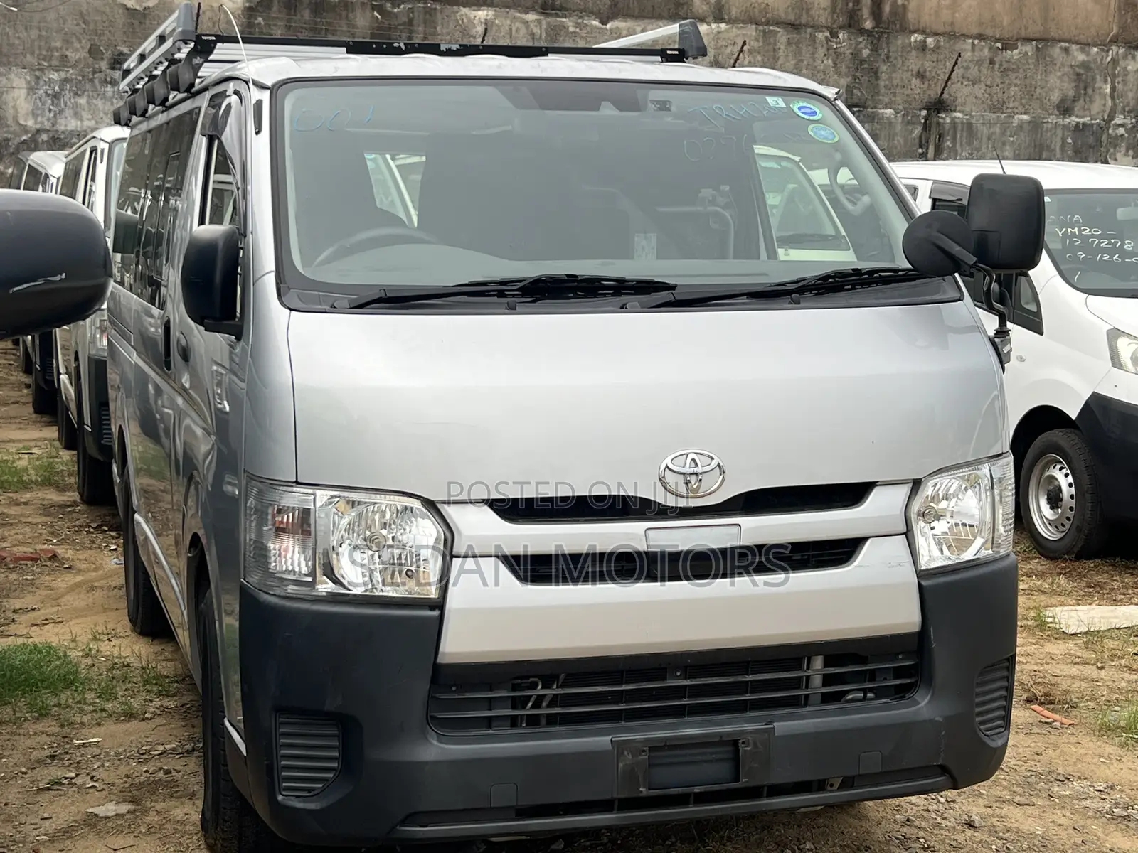 Toyota HiAce 2019 Silver