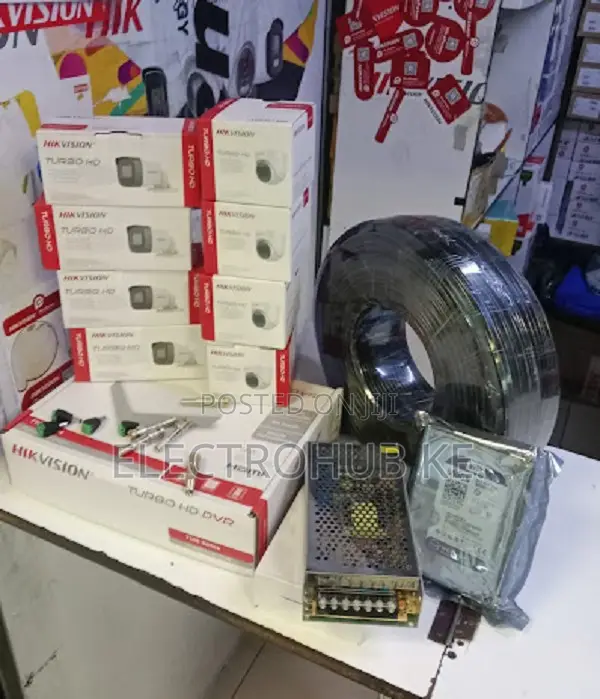 Eight Full Kit 8 Channel Hikvision With 8 Hd Cctv Cameras