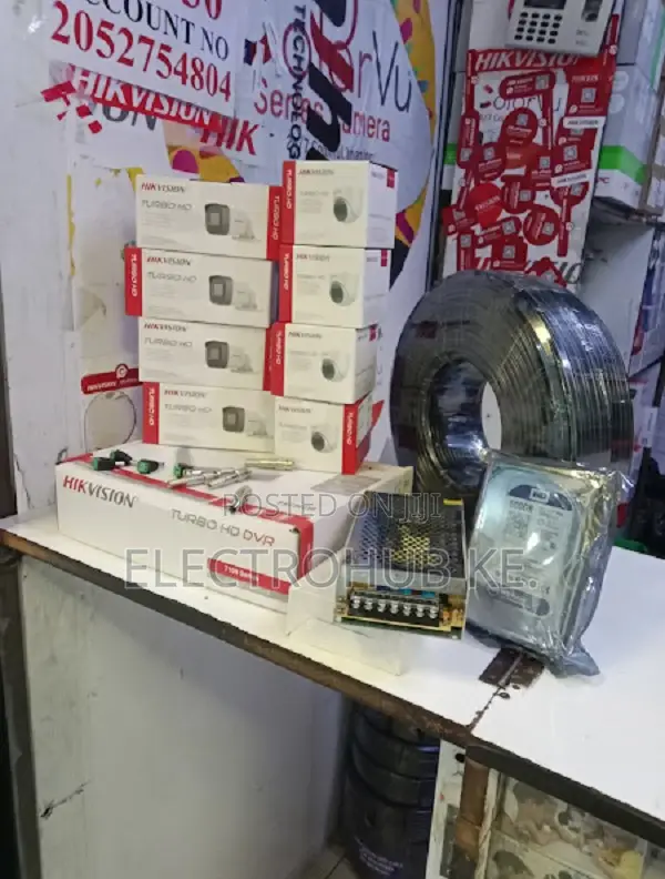 New Eight Full Kit 8 Channel Hikvision With 8 Hd Cctv Cameras