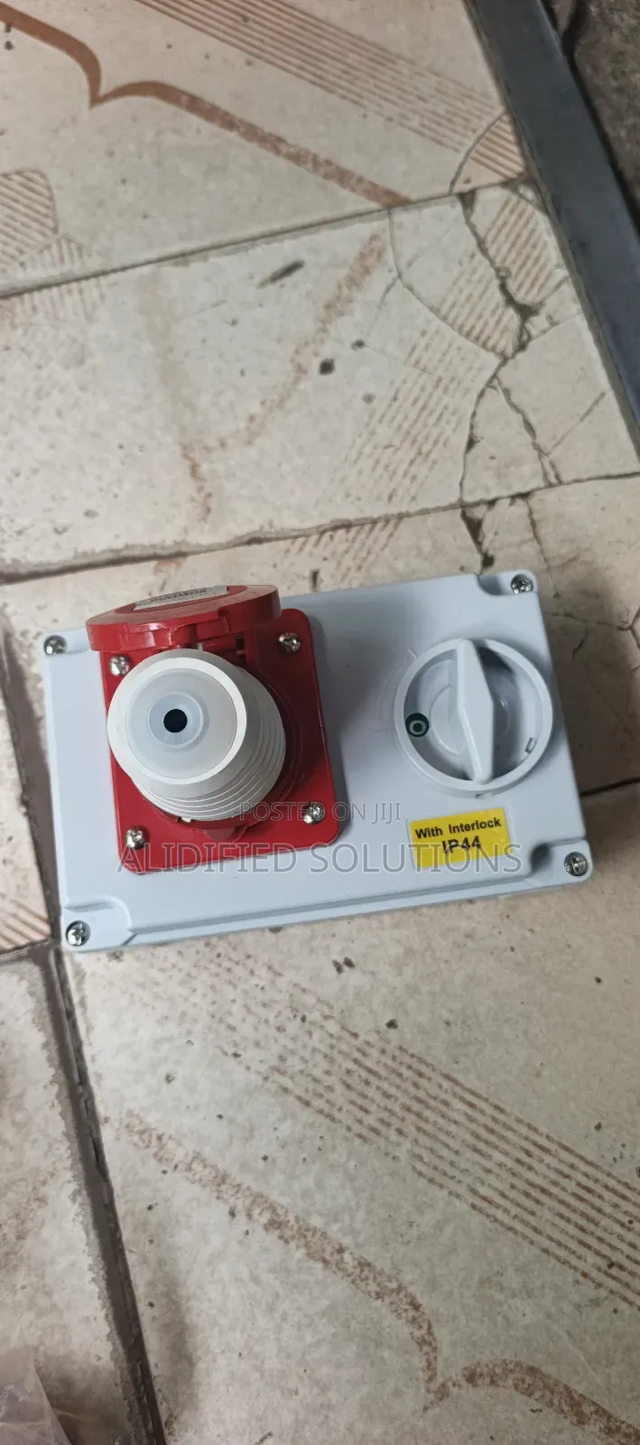 16a Interlock Industrial Socket