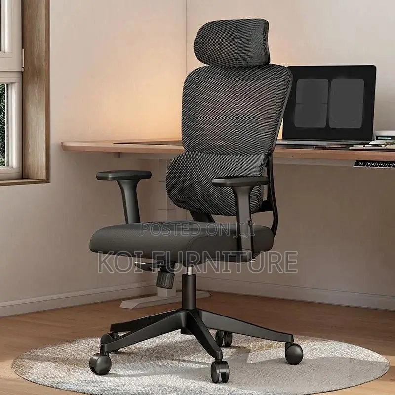 Office Chair : Ergonomic High-Back Mesh Office Chair