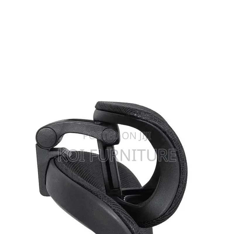 Office Chair : Ergonomic High-Back Mesh Office Chair