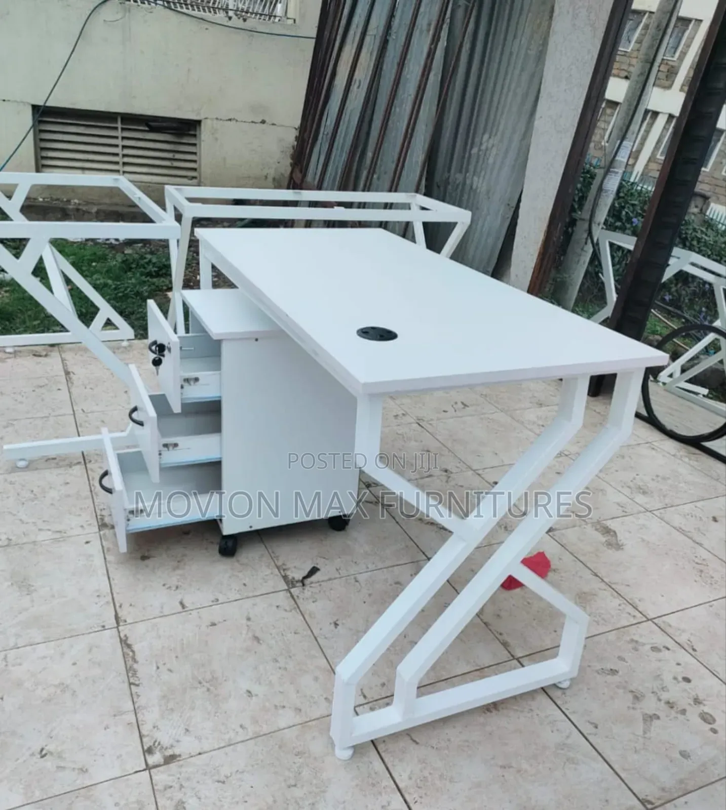 White Metallic Office Table Office Chair