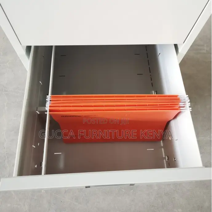 3-drawer's Metallic Filling Storage Cabinet