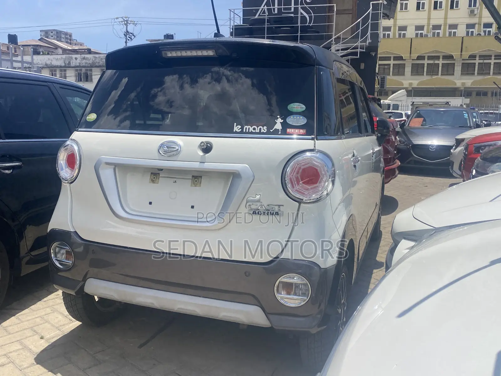 Daihatsu Cast 2019 Pearl