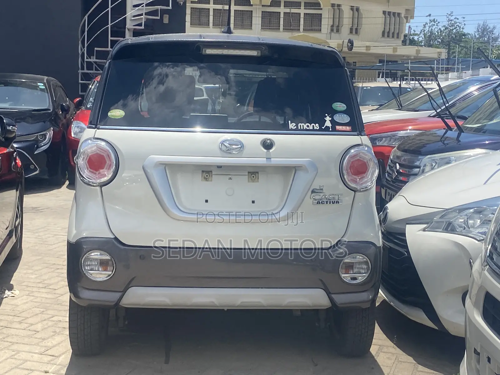 Daihatsu Cast 2019 Pearl