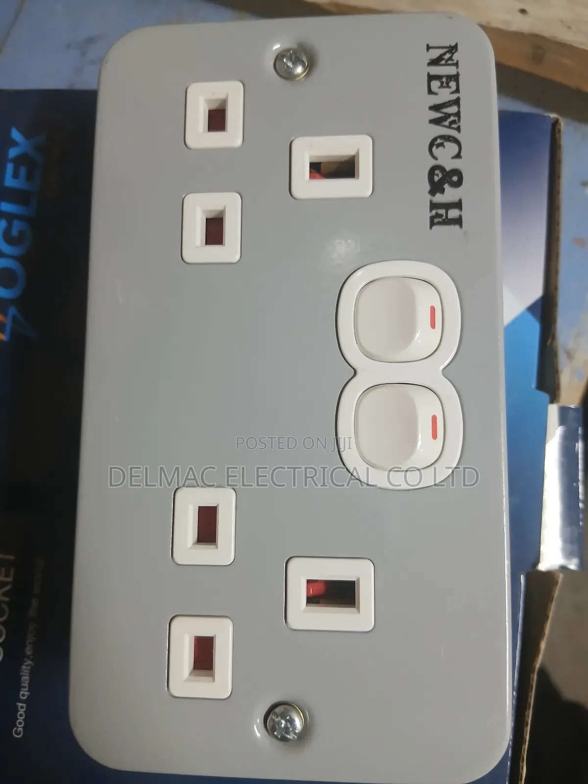 Twin Socket Metallic