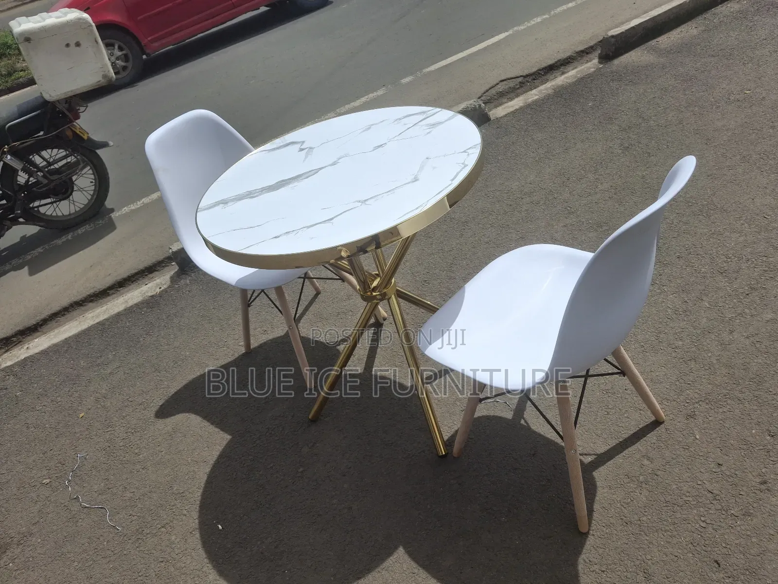 Balcon Table Balcon Table