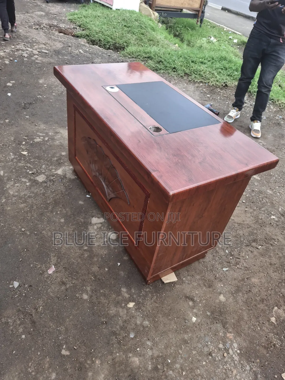 Office Executive Working Desk