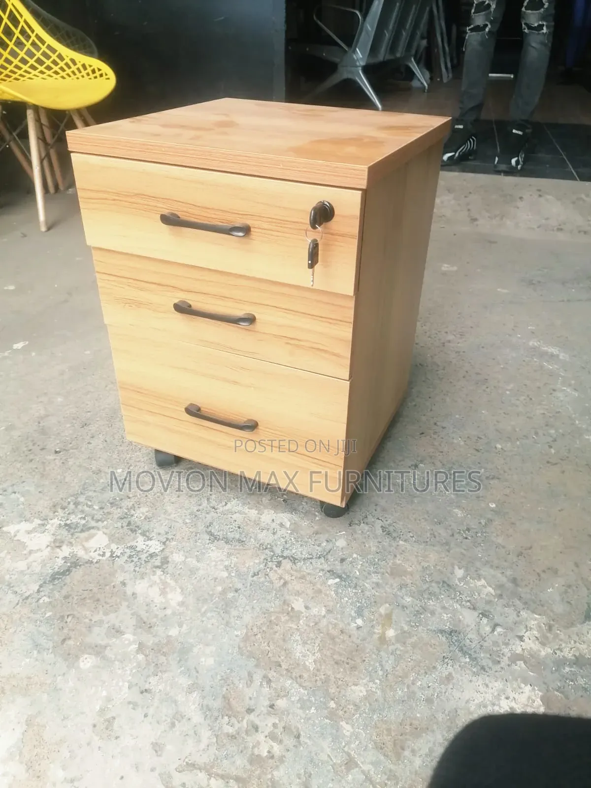 Storage Pedestal