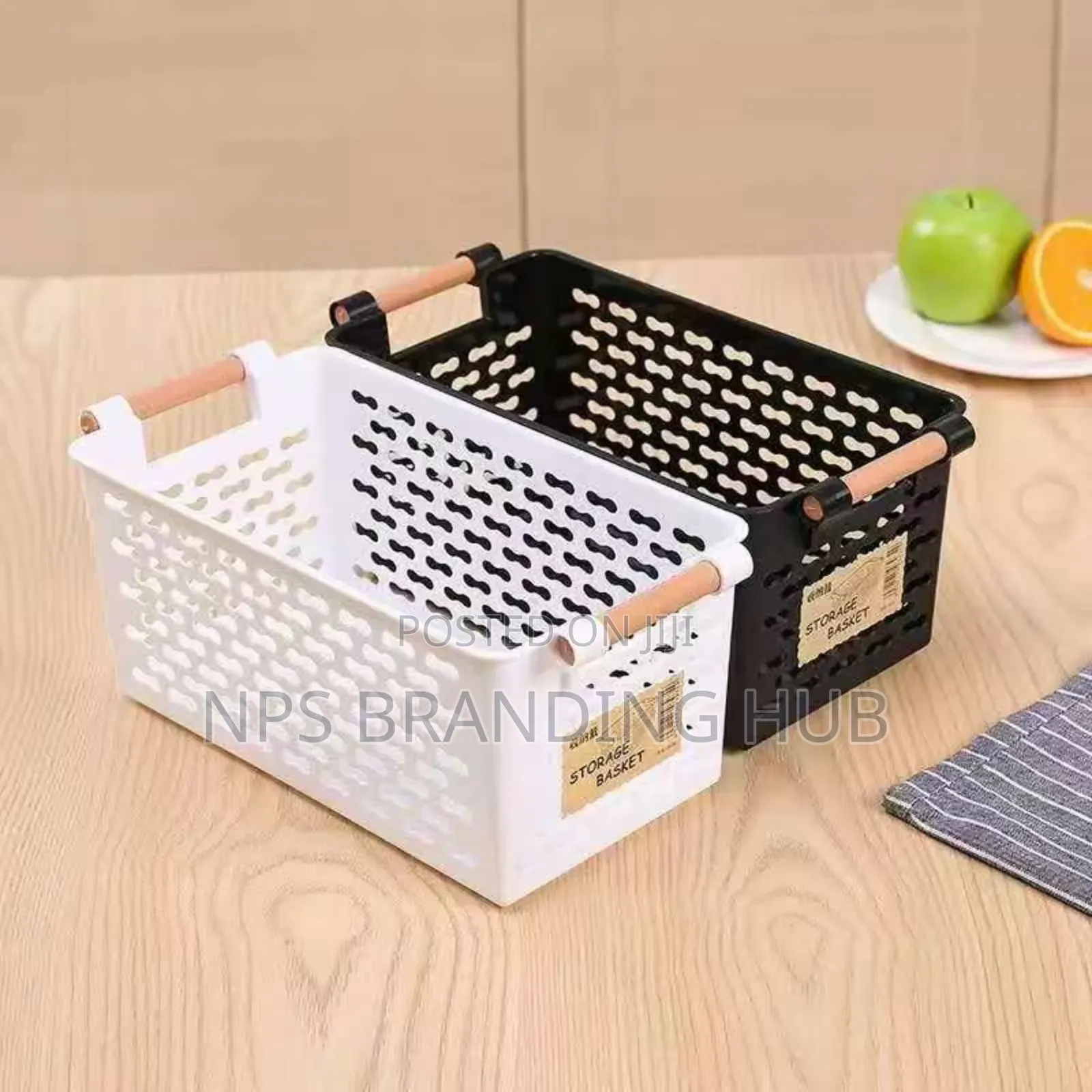 Small Plastic Storage Basket Size: *30*15*12.8cm Eh