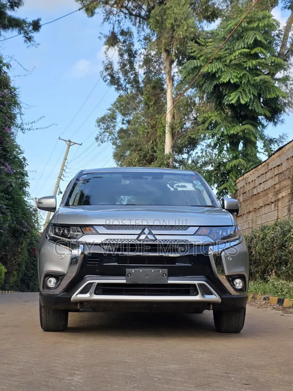 Mitsubishi Outlander 2020 Silver