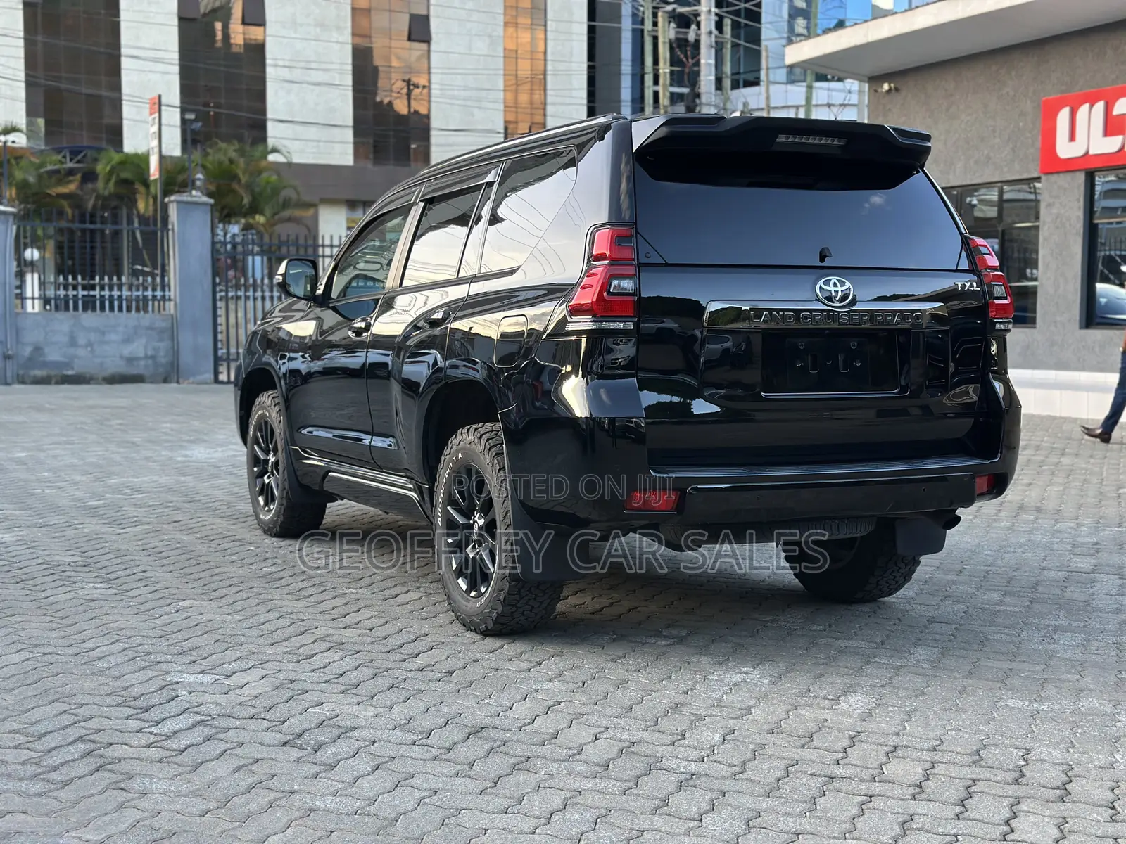 Toyota Land Cruiser Prado 2.8 2021 Black