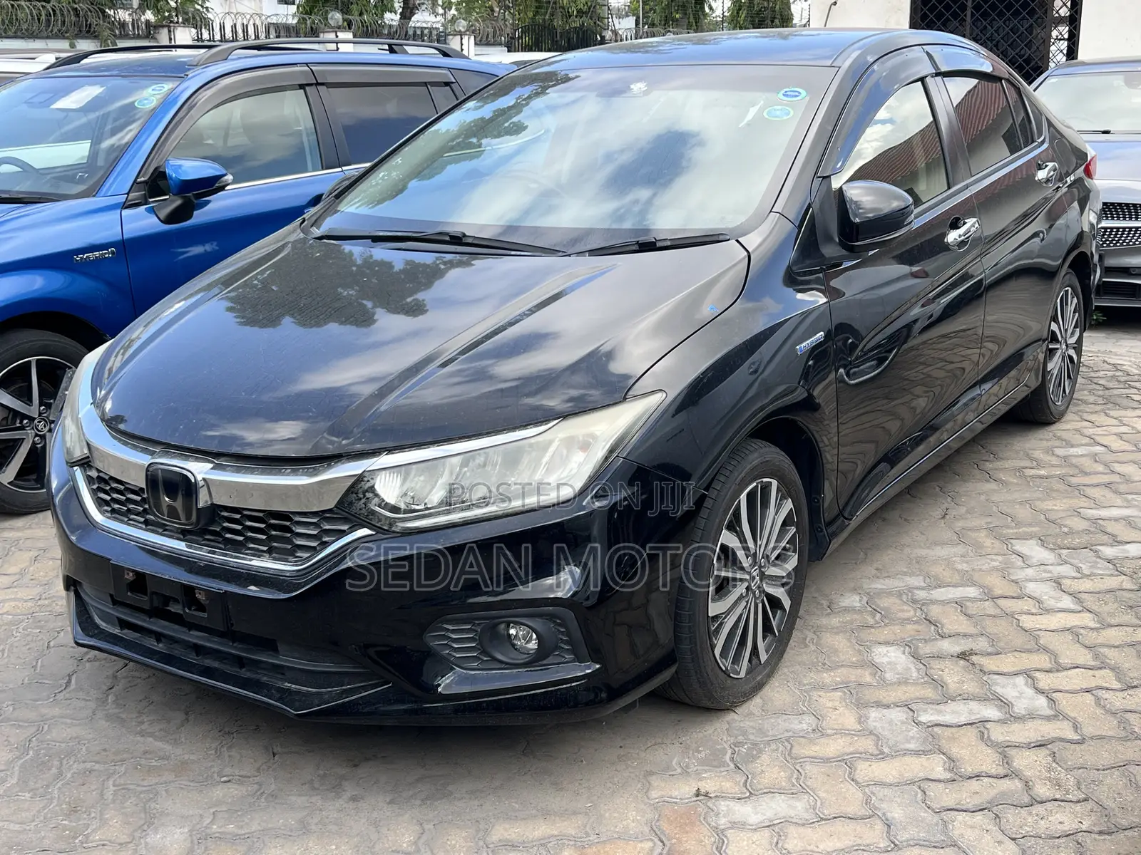 Honda Grace 2020 Black