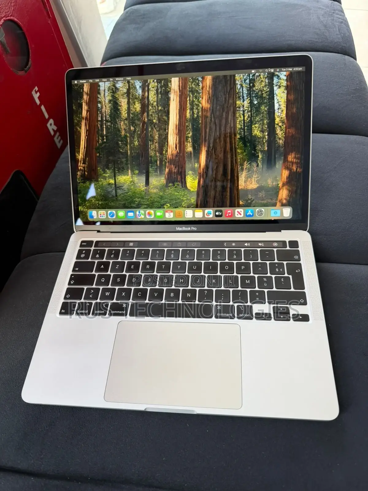 Laptop Apple MacBook Pro 2020 16GB Intel Core i7 SSD 512GB