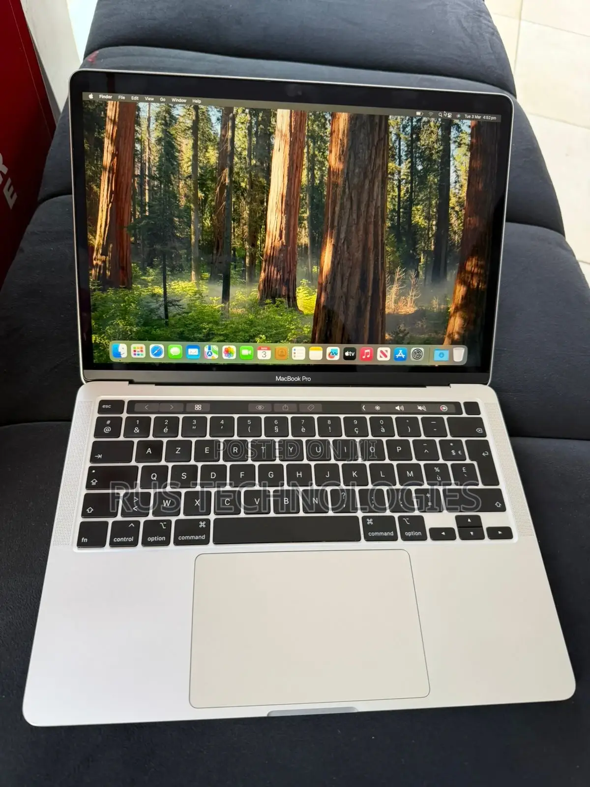 Laptop Apple MacBook Pro 2020 16GB Intel Core i7 SSD 512GB