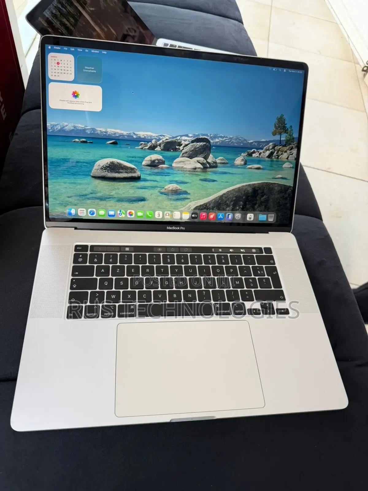 Laptop Apple MacBook 2019 64GB Intel Core i7 SSD 512GB