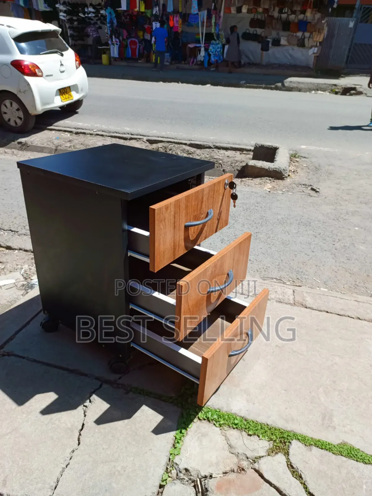 Best Drawers/Pedestal
