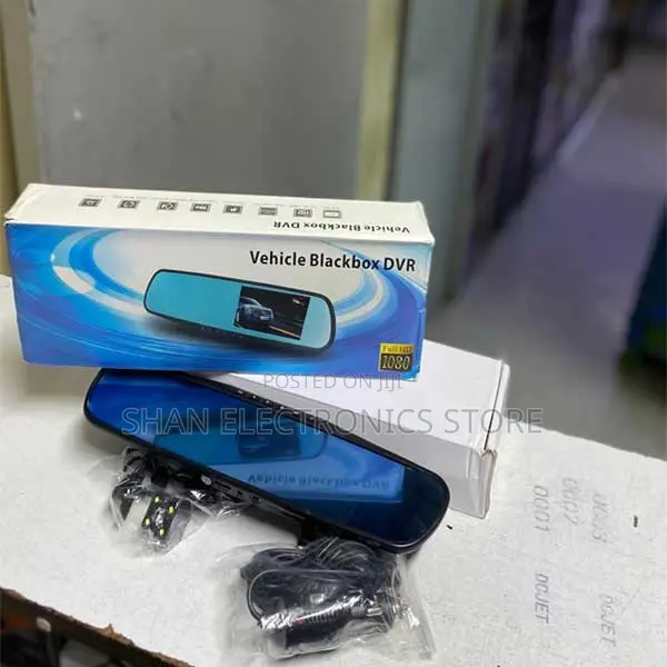 360°Dash Cam Front and Rear Waterproof Backup Cam 3times Larger Screen
