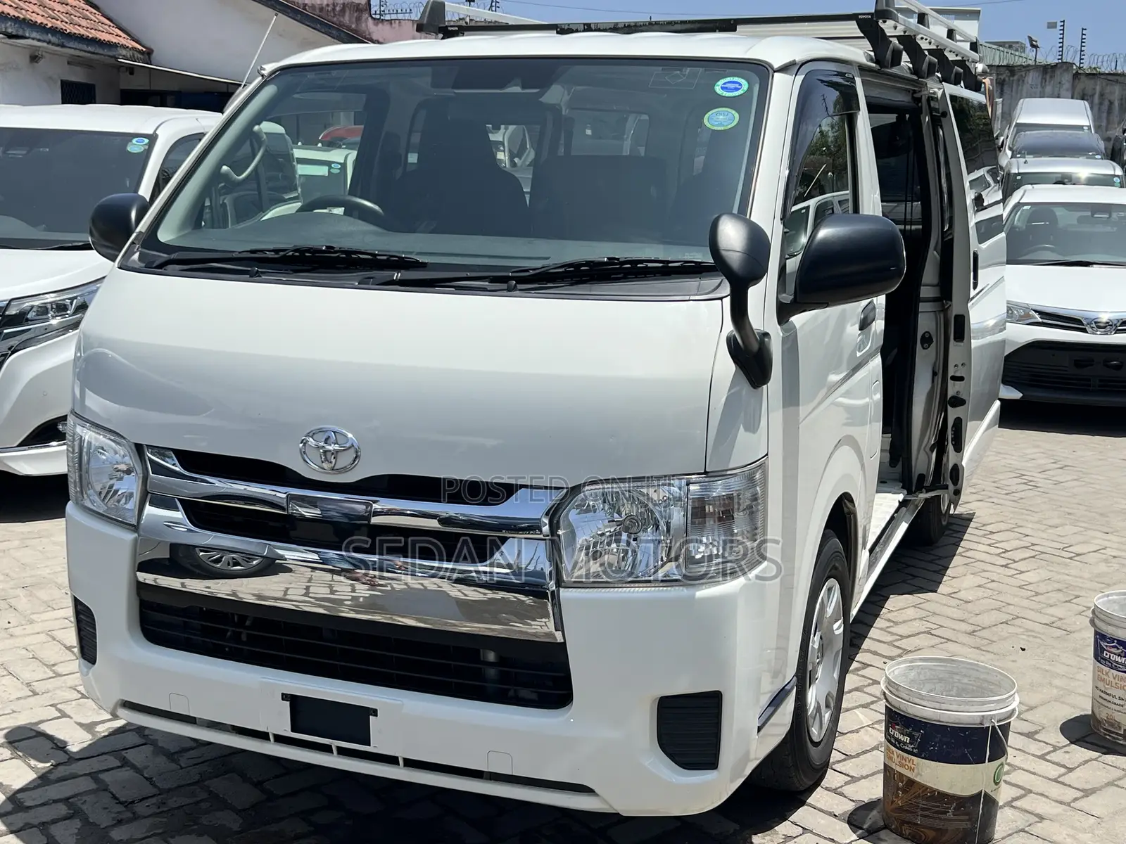 Toyota Regius 2019 Beige