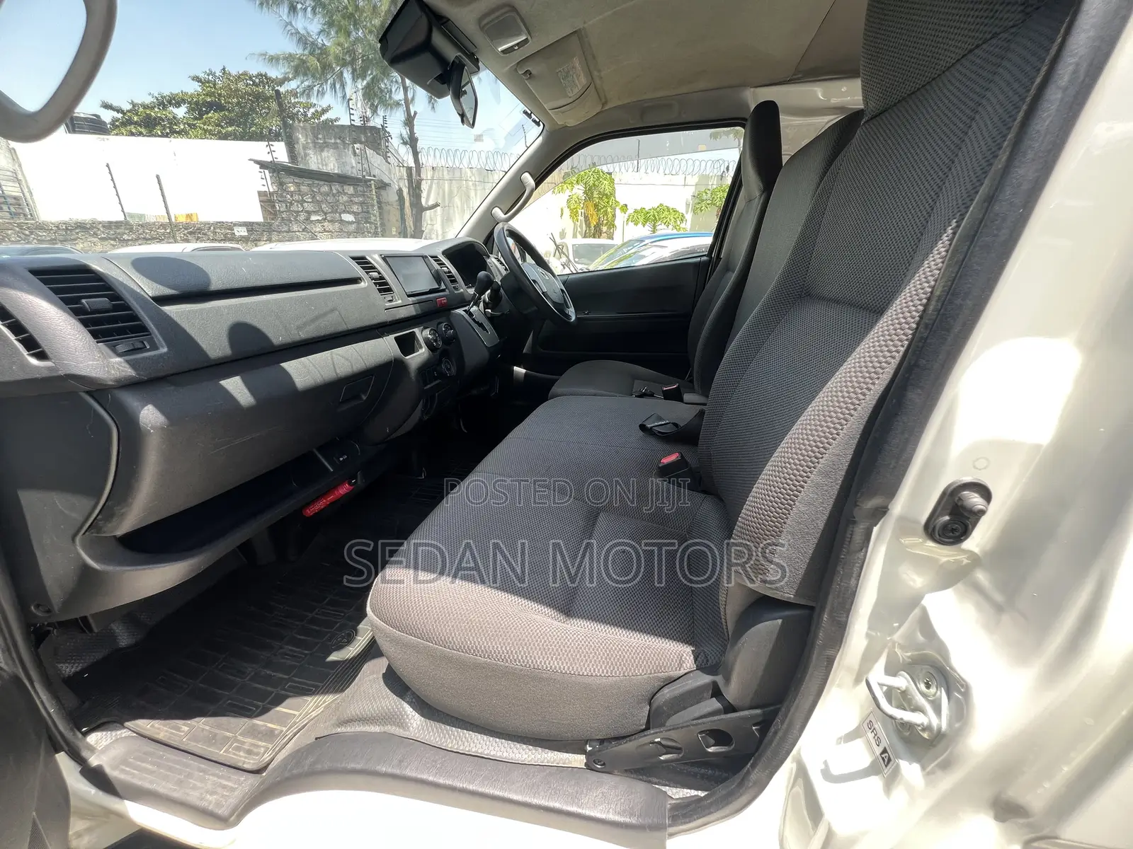 Toyota Regius 2019 Beige