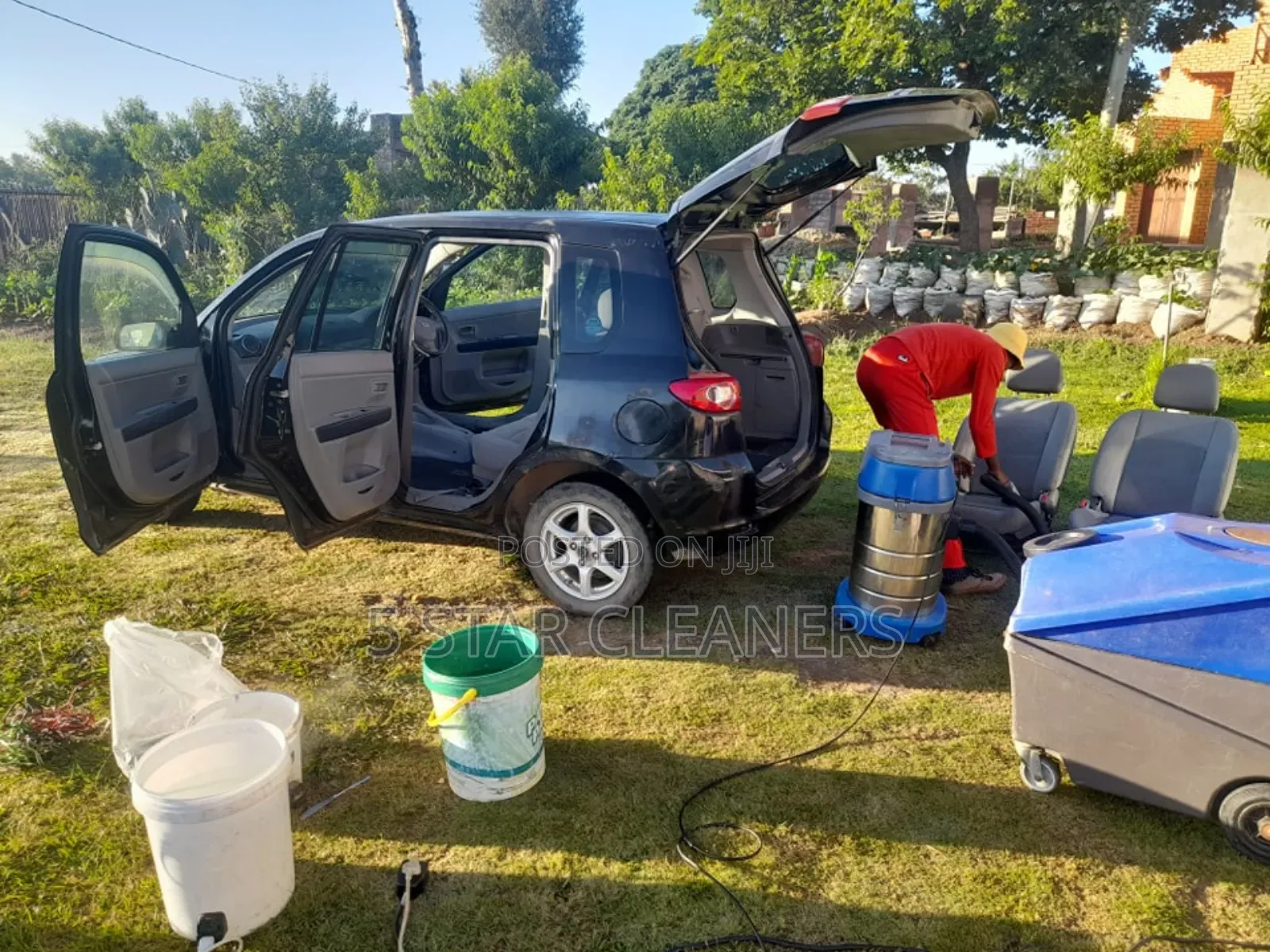 Interior Cleaning Cars and Vehicles