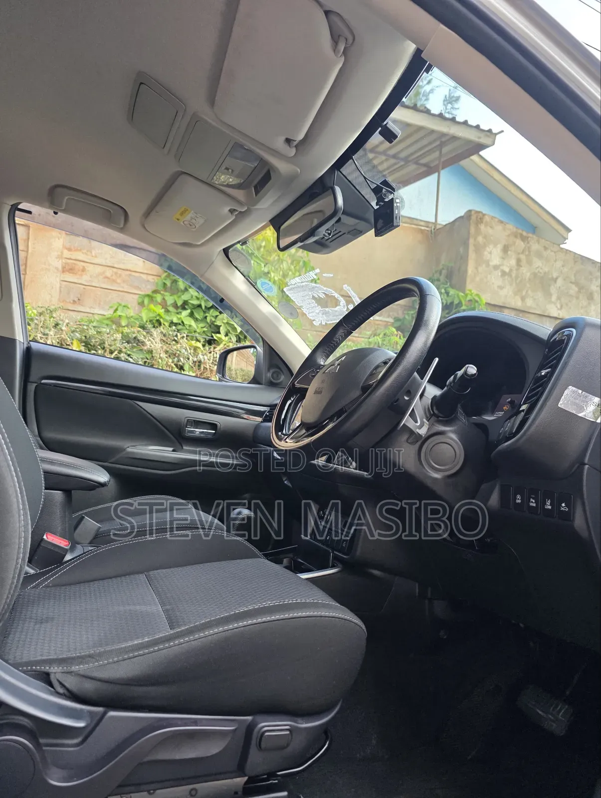 Mitsubishi Outlander 2020 Silver