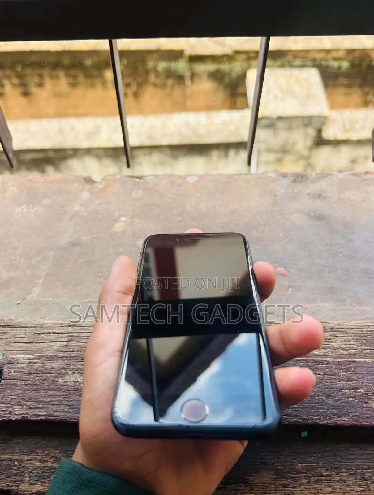 Apple iPhone 7 128 GB Black