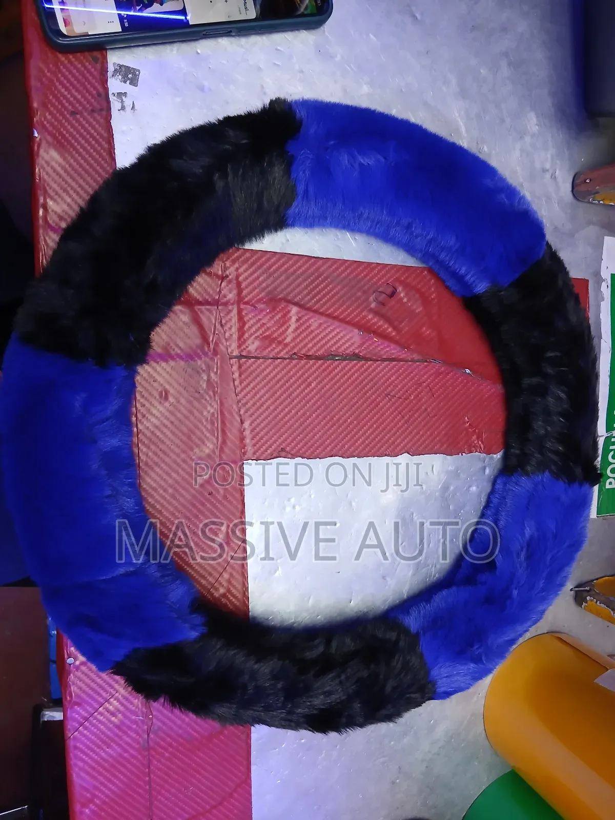 Fluffy Steering Wheel Cover/ Steering Wheel Cover