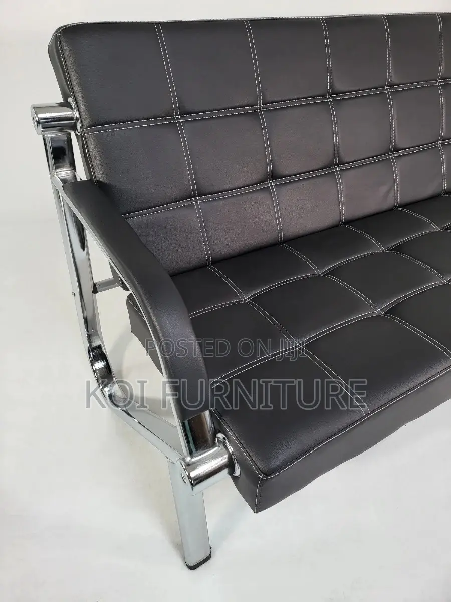 Office Sofa : 5-Seater Black Leather Office Lounge Sofa
