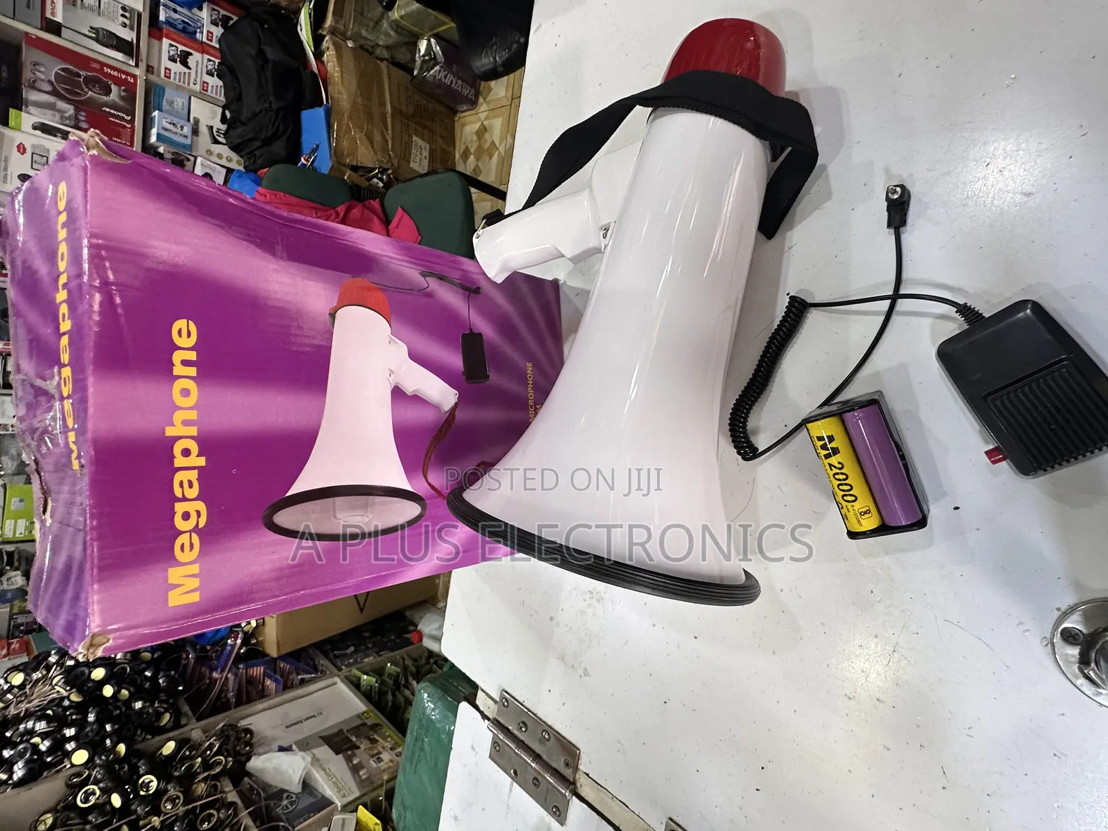 Megaphone 1501 With Bluetooth, 2 Batteries and Charger