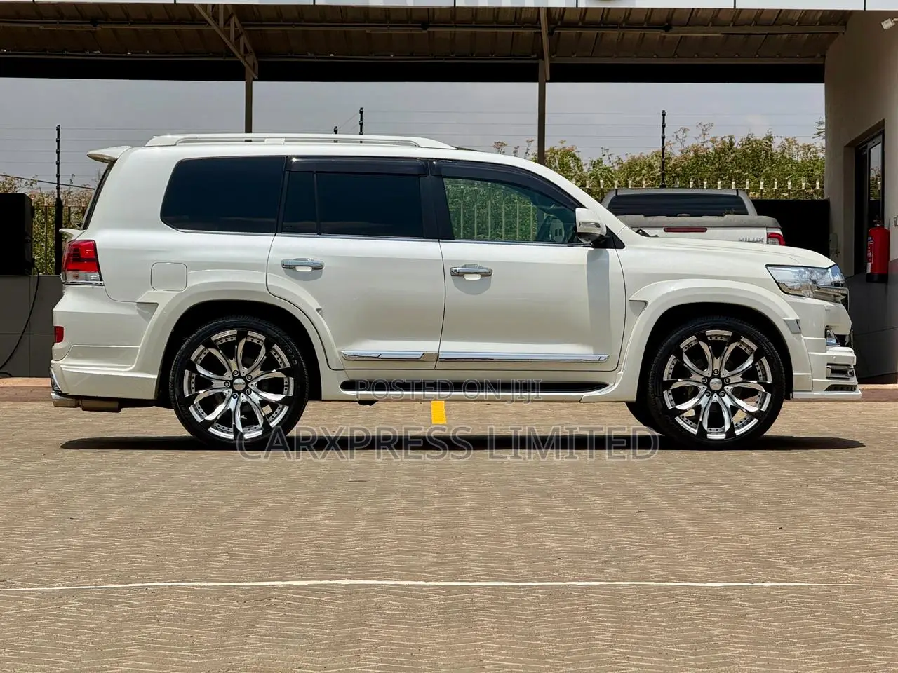 Toyota Land Cruiser 2021