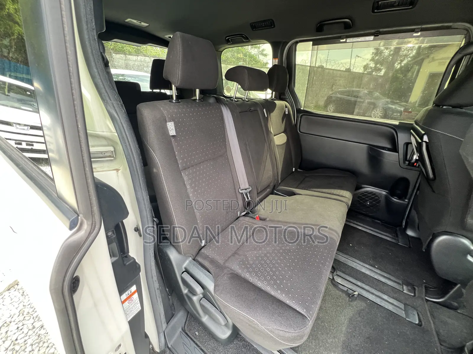 Toyota Noah 2019 White