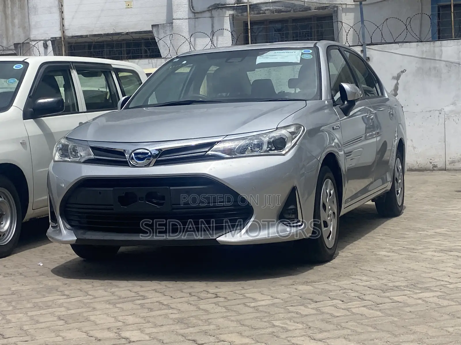 Toyota Axio 2019 Silver