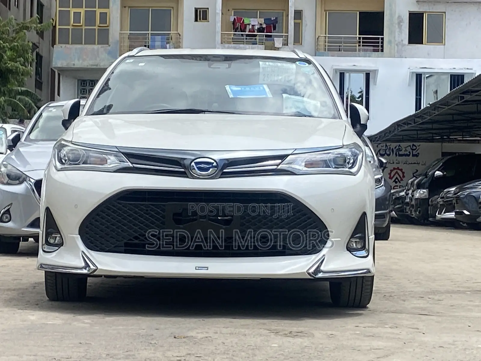 Toyota Corolla Fielder 2019 Pearl