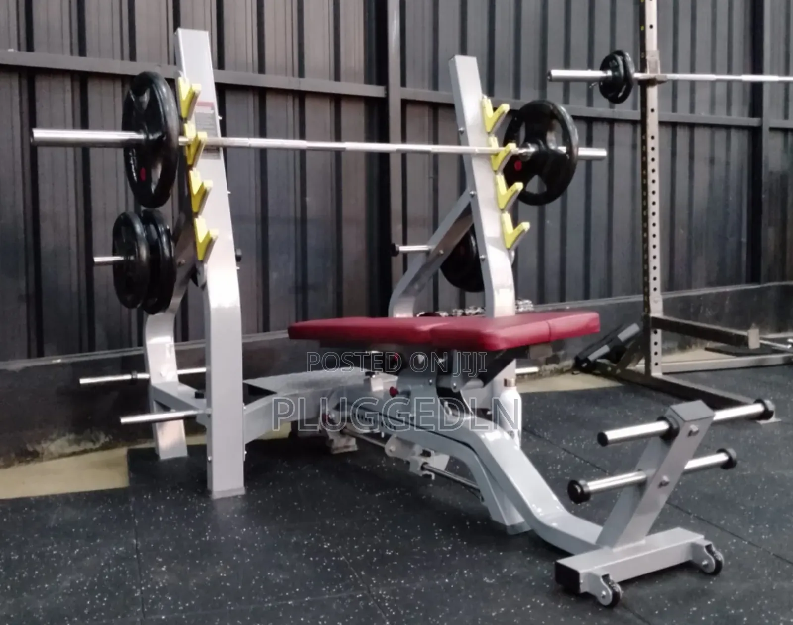Hoist Adjustable Commercial Bench 3 in 1