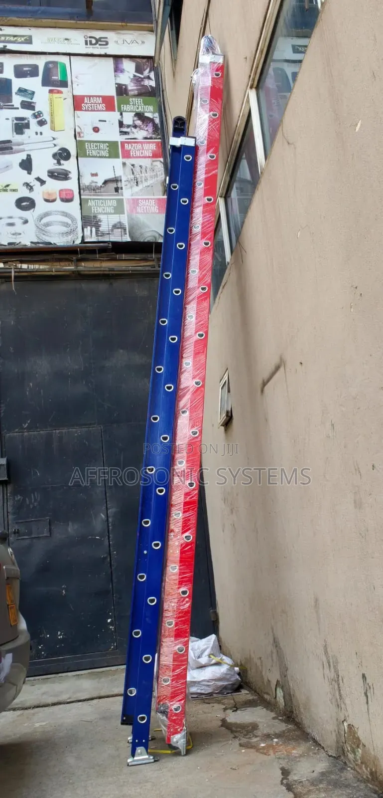High Visibility Extension Fiberglass Laddder