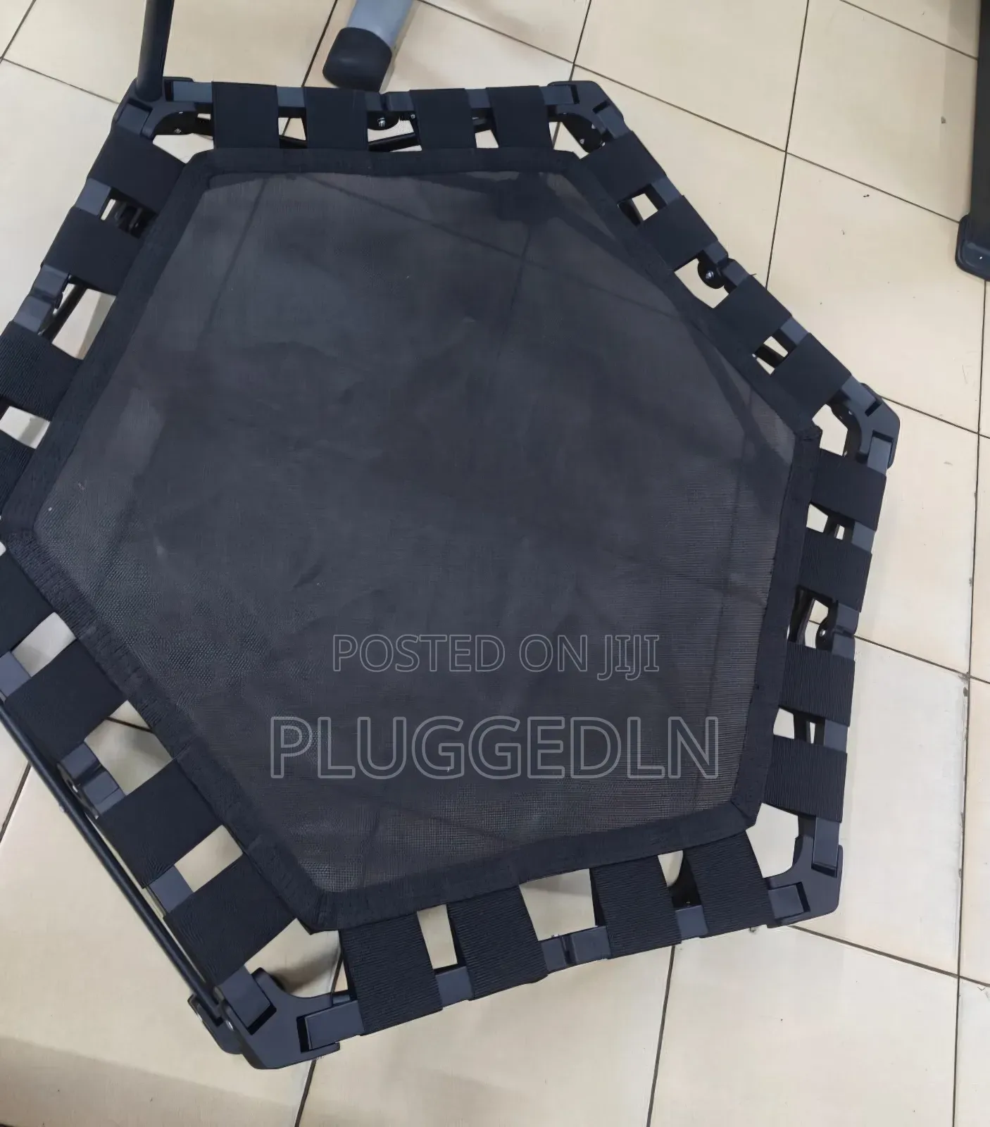 Foldable Trampoline With a Handle