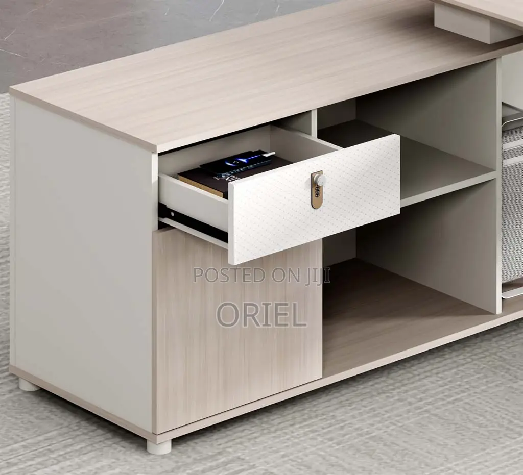 Office Desk : 1800mm Wooden Executive Office Manager Desk