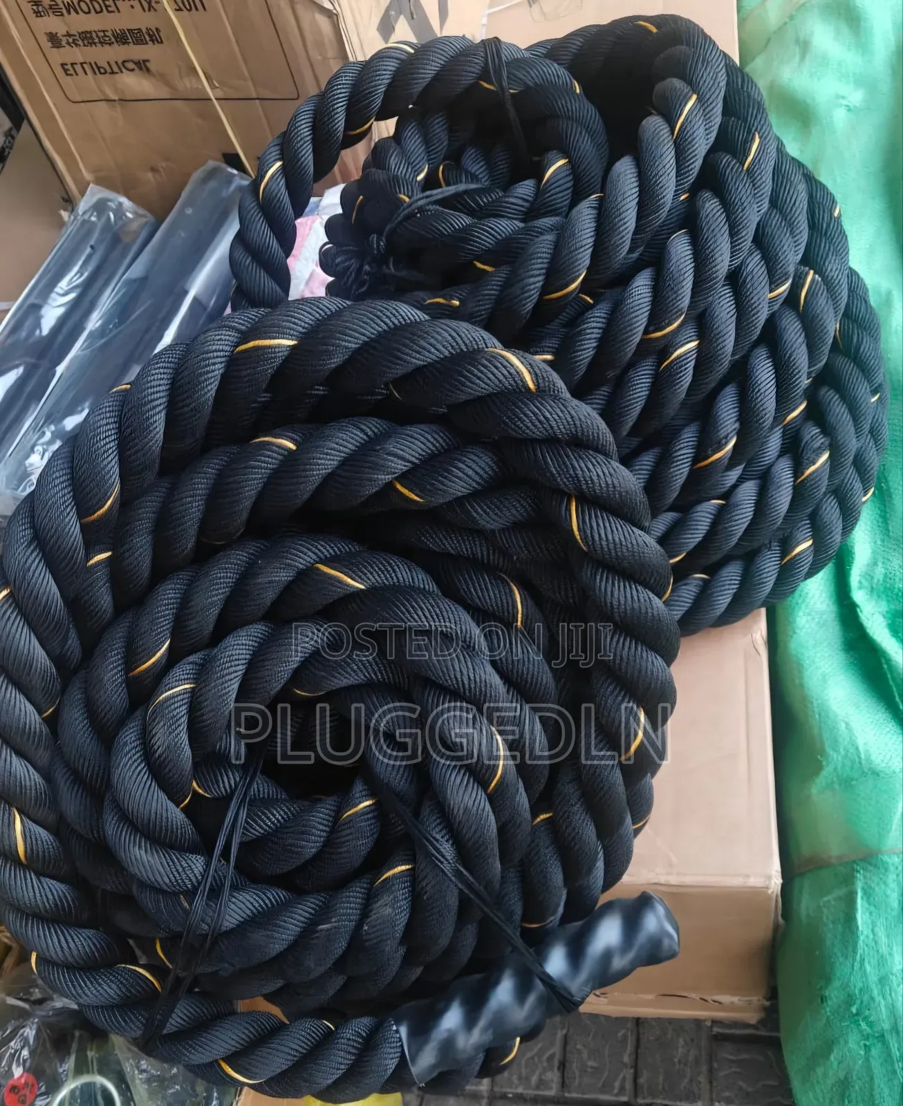 Battle Rope- 50mm Thickness
15m Length
18kg Weight
 