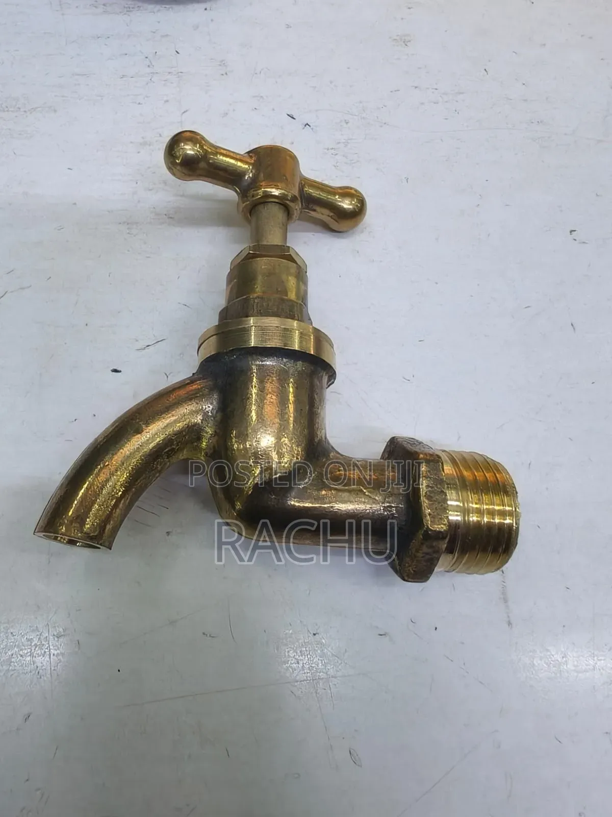 Bib Tap Wall 1/2