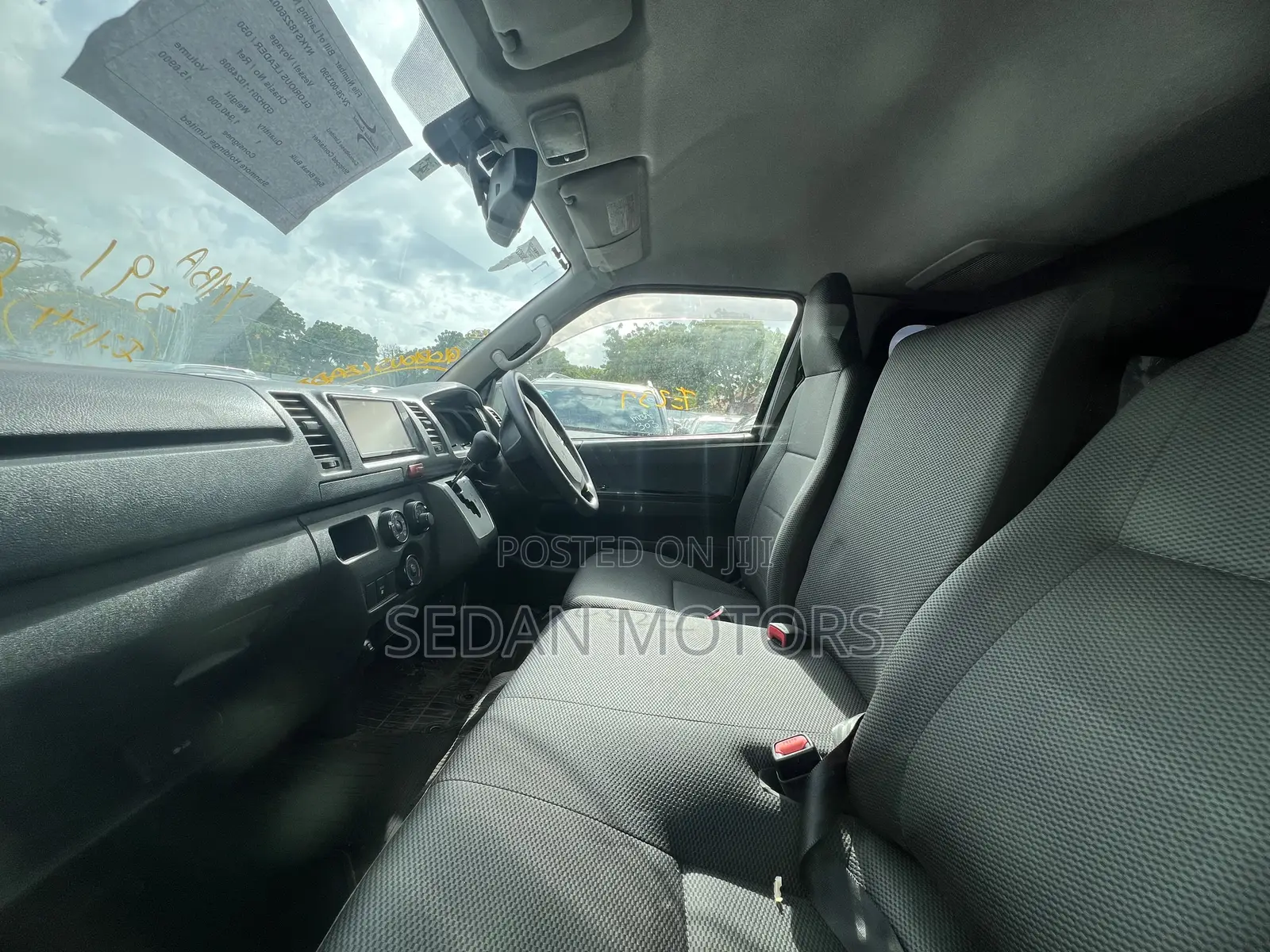 Toyota HiAce 2019 Black