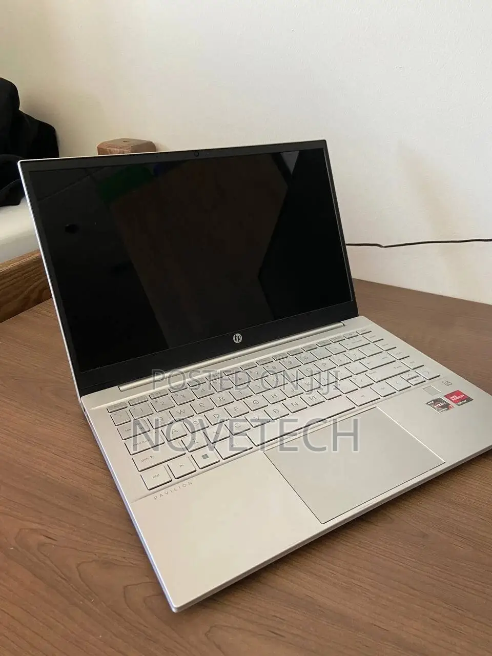 New Laptop HP Pavilion 13 8GB AMD Ryzen 7 SSD 512GB