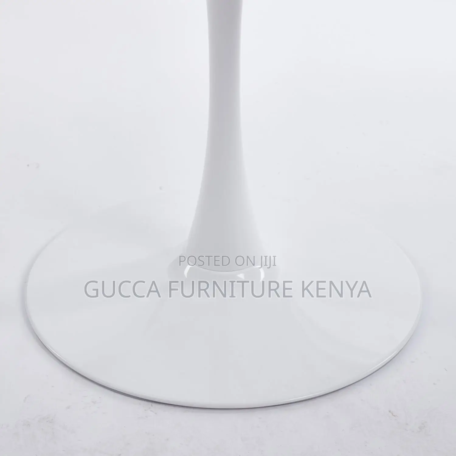 Round Marble White Tulip Dining Table