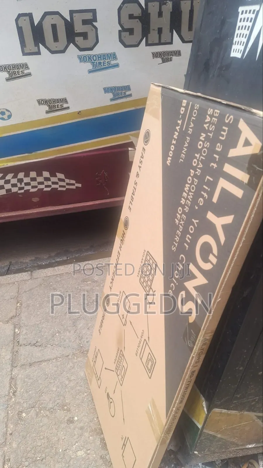 Ailyons 100watts Solar Panel *