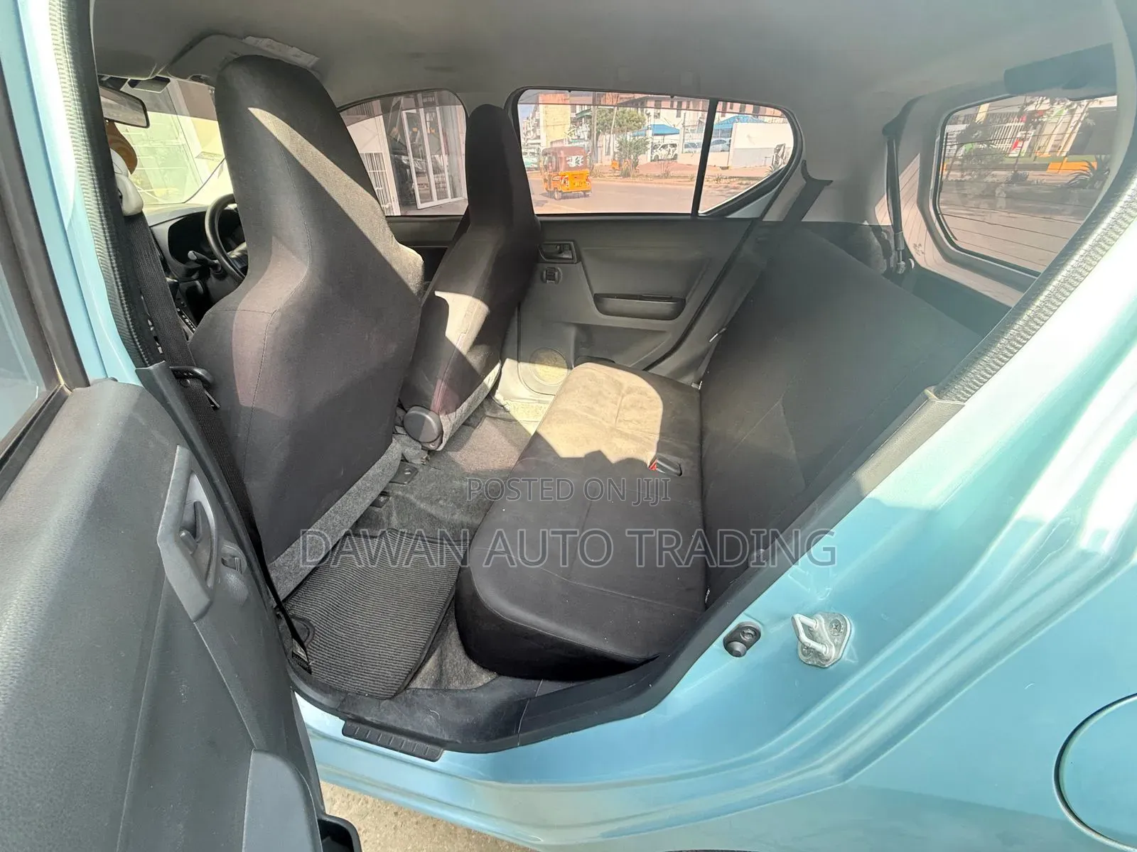 Daihatsu Mira 2017 Blue