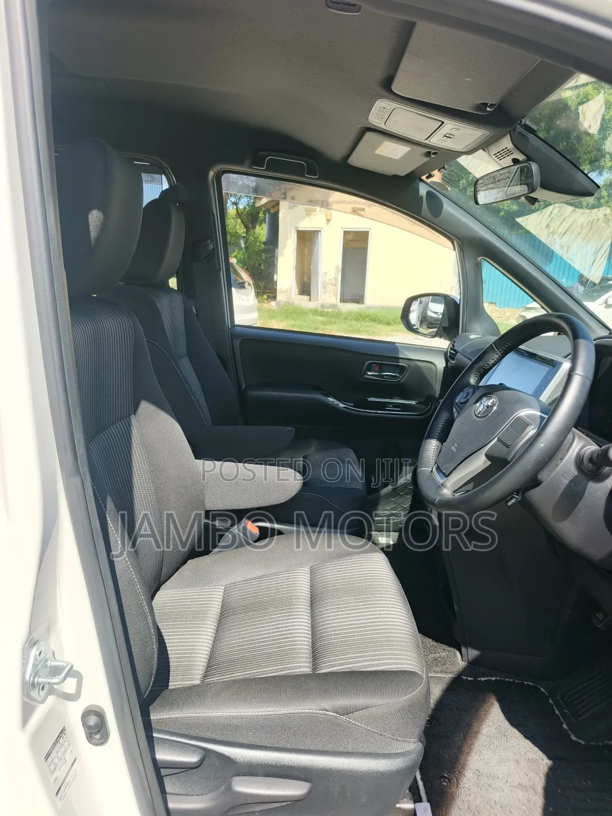 Toyota Voxy 2020 White