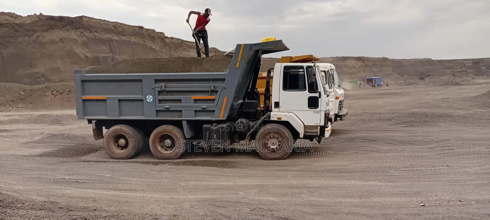 Ashok Leyland 2518