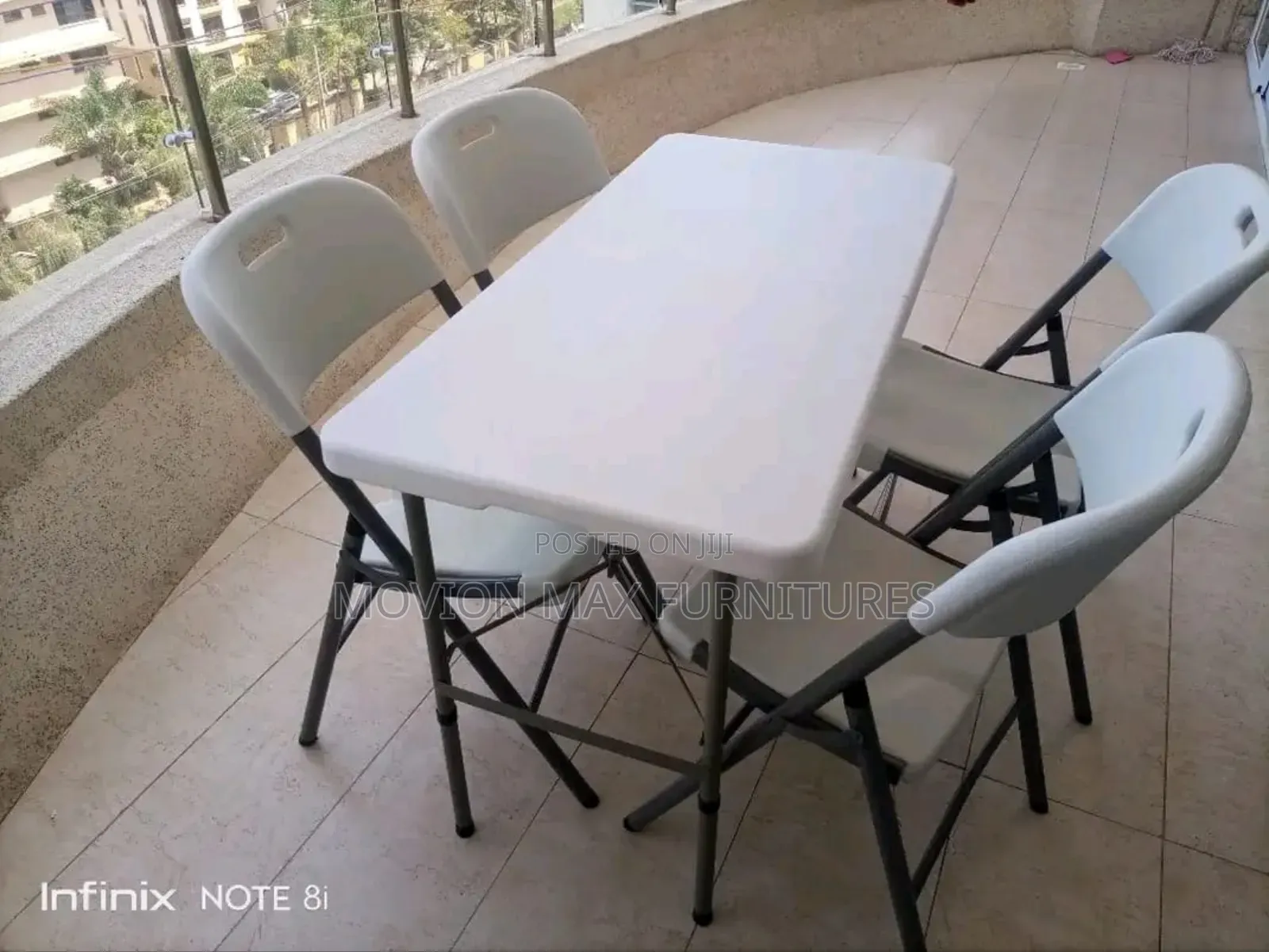 White Foldable Table